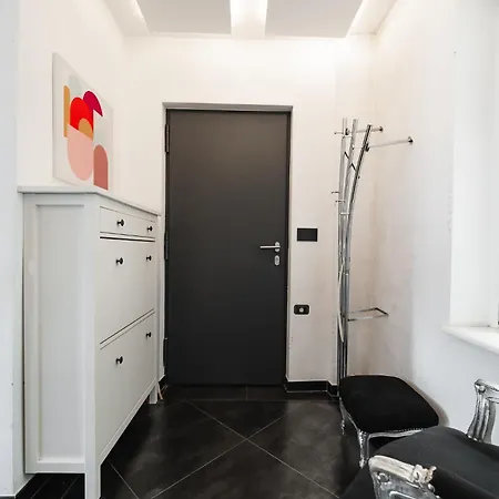 Riverside Lux Apartament *
