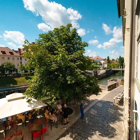 Riverside Lux ليوبليانا